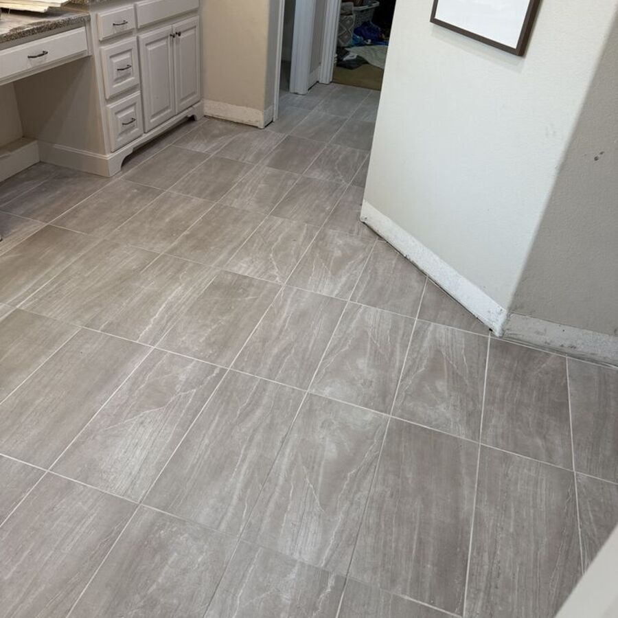 Tile flooring installed by Barbosa Flooring